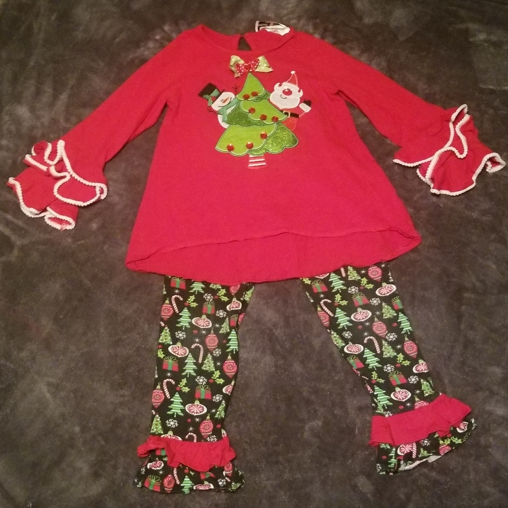 Girl's Christmas Outfit Size 6